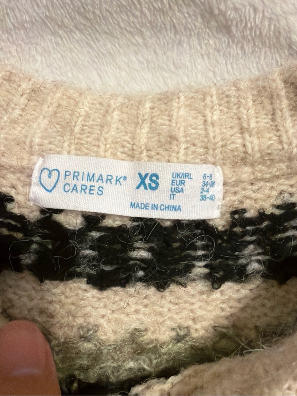 Knit Sweater with Pattern - Picture 2 of 5